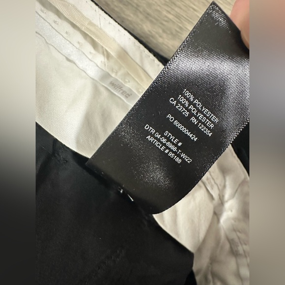 Aritzia Wilfred The Effortless Pant Tall - Crepette Black Sz 4 - Picture 7 of 7